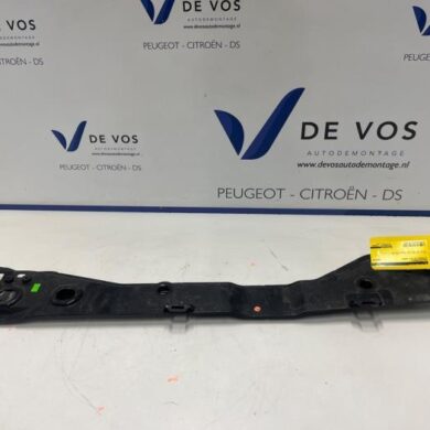 Citroen C3 1.2 PureTech 100 Radiateurbalk 2025 9846924880