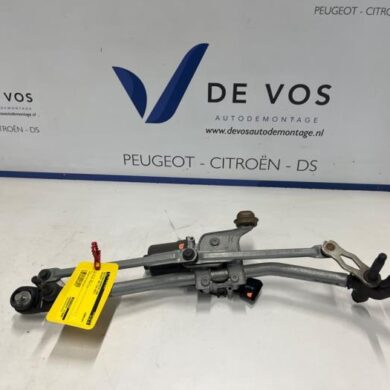 Peugeot 208 1.2 Vti 12V PureTech 75 Ruitenwissermotor voor 2021 9824784980