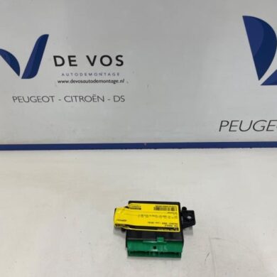 Peugeot 5008 2.0 BlueHDi 150 16V PDC Module 2018 9819360080-1623123380