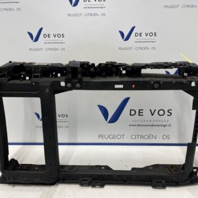 Peugeot 208 1.2 Vti 12V PureTech 100 Front panel 2020 9823718480