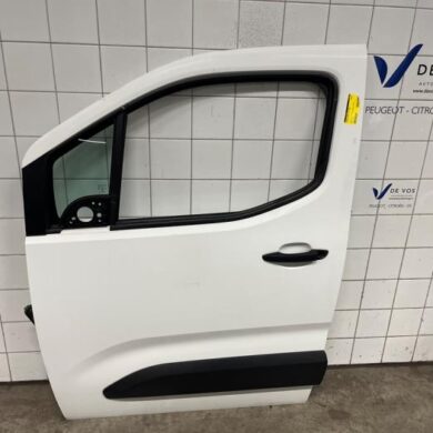 Citroen Berlingo 1.2 12V PureTech 110 Portier 4Deurs links-voor 2020 9822696380-9843490080