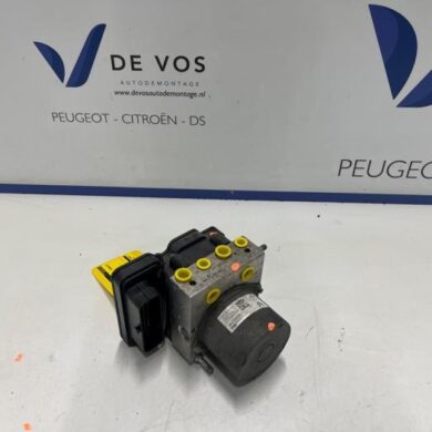 Citroen C4 Cactus 1.2 PureTech 110 12V ABS Pomp HNP-HN05 2018 1635648980-1682597180-9827194580