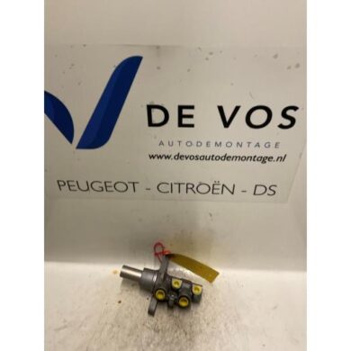 Citroen C4 Picasso 2.0 16V Autom. Master cylinder RFJ 2007 4601T1