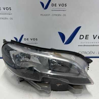 Peugeot Expert 2.0 Blue HDi 120 16V Koplamp rechts 2019 9808572580