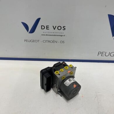 Opel Astra 1.2 Turbo 110 12V ABS Pumpe HNP-HN05 2024 1694010180-1693585980-9859944680