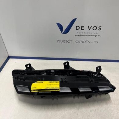 Peugeot 308 1.2 PureTech Hybrid 136 Dagrijverlichting links 2022 9835389680