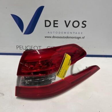 Peugeot 308 1.2 12V e-THP PureTech 110 Achterlicht rechts 2015 9678093880