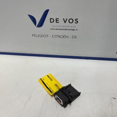 Citroen C5 Aircross 1.2 e-THP PureTech 130 Front camera 2020 9831386680-1681924380-1692662980