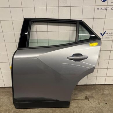 Peugeot 2008 1.2 VTi 12V PureTech 100 Rear door 4-door, left 2024 9831048680