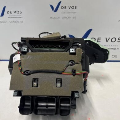 Opel Astra 1.6 Plug-in Hybrid Turbo 16V Kachelhuis 2023 9837588380