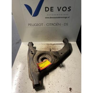 Peugeot 607 2.9 V6 24V Draagarm rechts-achter 2000 5175AS