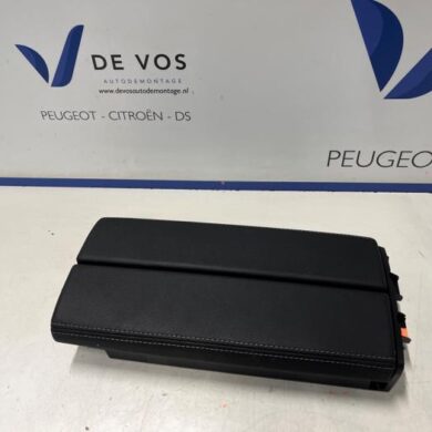 Opel Astra 1.6 Plug-in Hybrid Turbo 16V Armleuning 2023