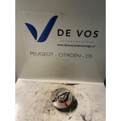 Peugeot 406 1.8 S,SL,ST,STX 16V Wielnaaf achter 2000 374868