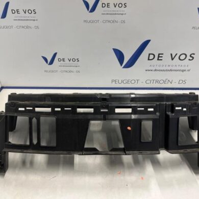 DS Automobiles DS7 Crossback 1.6 16V E-Tense 300 4x4 Frontpaneel 2025 9815738680