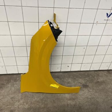 Peugeot 208 1.2 Vti 12V PureTech 100 Scherm rechts-voor 2020 9823146980