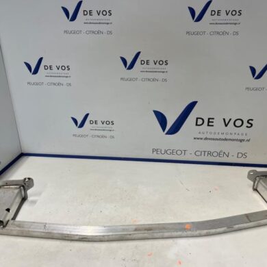 Citroen C5 Aircross 1.6 Hybrid 225 16V Bumperframe voor 2022 9822100180