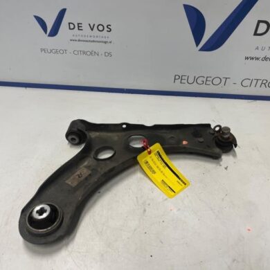 Opel Corsa 1.2 12V 75 Draagarm rechts-voor 2023 9832039280-9857897880