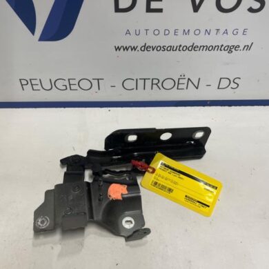 Peugeot 408 1.6 16V HYbrid 225 Motorkap Scharnier 2022 9830840680