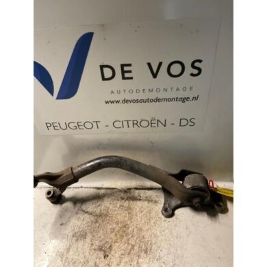 Peugeot 406 1.8 16V Reactiestang links-achter 1997 5175F3