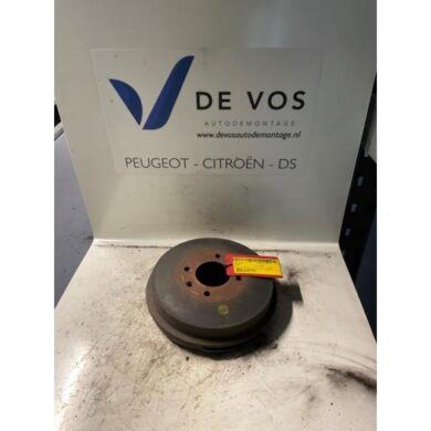 Peugeot 306  Remtrommel achter 2000 424724-424231