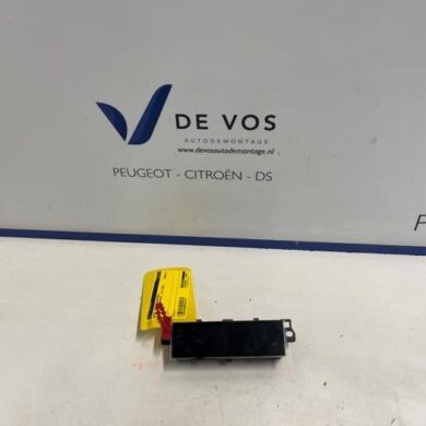 DS Automobiles DS7 Crossback 1.6 16V E-Tense 300 4x4 Kachel Bedieningspaneel 2025 98186867XU-9818686780