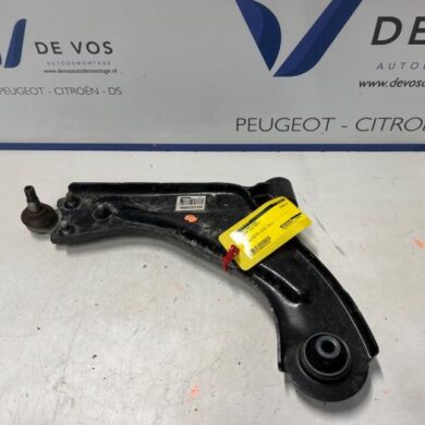 Opel Astra 1.6 Plug-in Hybrid Turbo 16V Draagarm links-voor 2023 9846329780