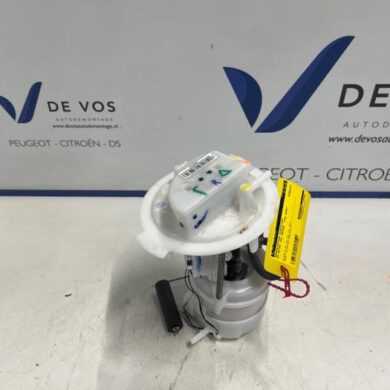 DS Automobiles DS7 Crossback 1.6 16V E-Tense 300 4x4 Brandstofpomp Elektrisch 5G06 2025 9823896880-1674218180-9844377780
