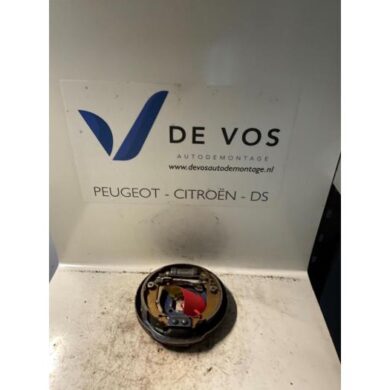 Peugeot 206 1.4 XR,XS,XT,Gentry Ankerplaat (Rem) 1998 421293-4241N1-440292