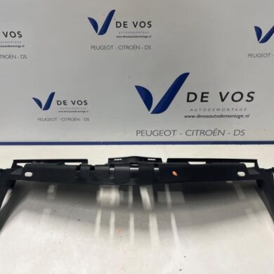 Opel Astra 1.6 Plug-in Hybrid Turbo 16V Frontpaneel 2023 9839954180