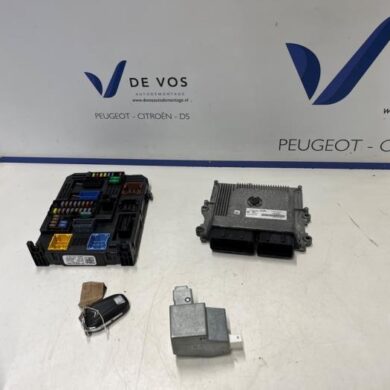 Citroen C4 Cactus 1.2 PureTech 110 12V Computer Motormanagement HNP-HN05 2020 9834609880-1647572980-1677659480