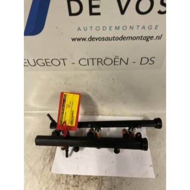 Citroen C5  Injector (benzine injectie) 2001 1984E5