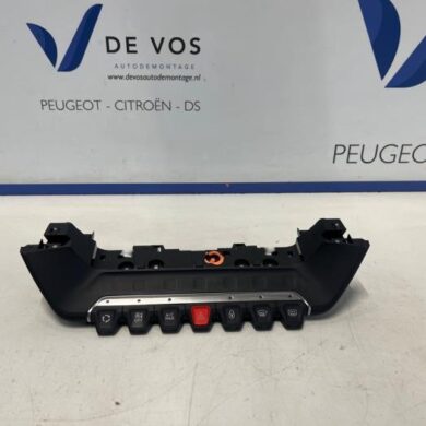 Peugeot 208 1.2 Vti 12V PureTech 75 Kachel Bedieningspaneel 2021 98261073ZD