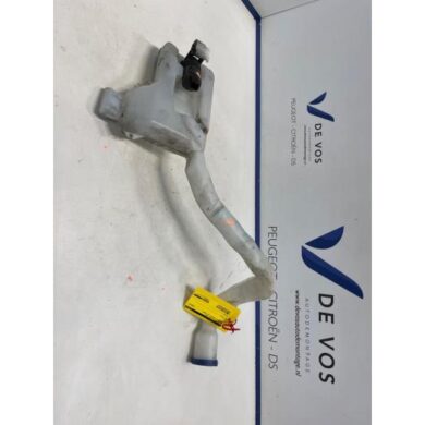 Citroen C4 Cactus 1.2 PureTech 110 12V Front windscreen washer reservoir 2020 9801973680