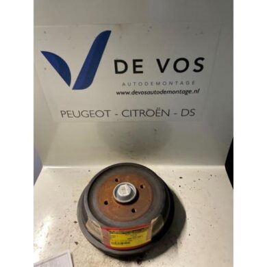 Peugeot 207 1.4 HDi Wielnaaf achter 2006 424750-517634