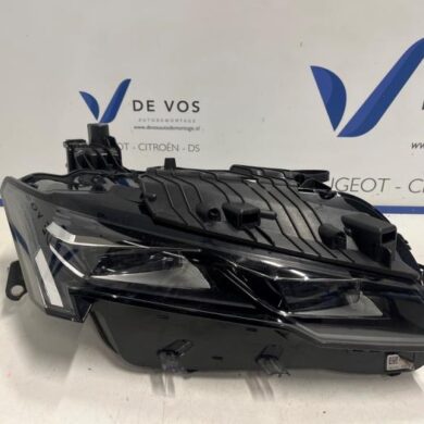 Peugeot 408 1.6 16V HYbrid 225 Koplamp rechts 2022 9839282780-9849114880