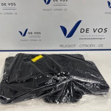 DS Automobiles DS7 Crossback 1.6 16V E-Tense 300 4x4 Matten Set 2025 98401952ZD