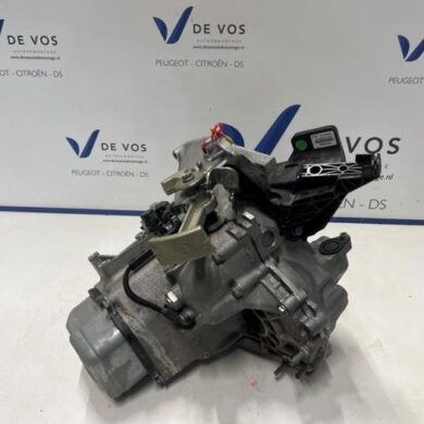 Opel Corsa 1.2 12V 75 Gearbox HMH-HM05 2023 9828964980-1640071080 20A707