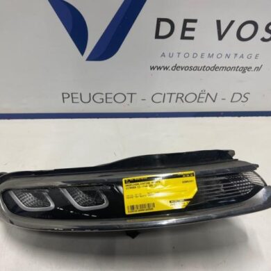 Citroen C3 1.2 12V e-THP PureTech 110 Dagrijverlichting rechts 2017 9820877880
