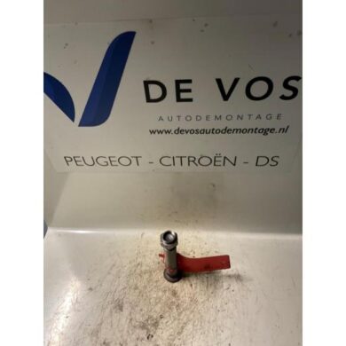 Peugeot 206 1.4 XR,XS,XT,Gentry Rear axle journal 2008