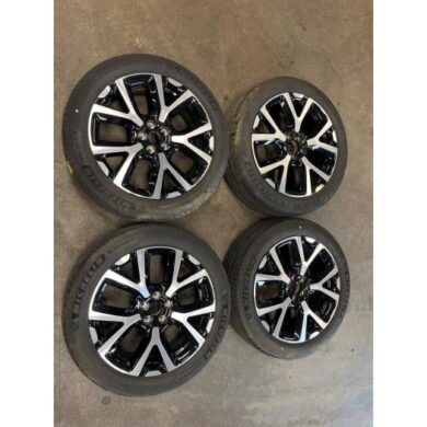 Citroen C5 Aircross 1.6 Hybrid 225 16V Velgen set + banden 2022 98242437XY