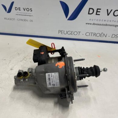 Peugeot 408 1.6 16V HYbrid 225 Rembekrachtiger 5G06 2022 1689780680-1647896580