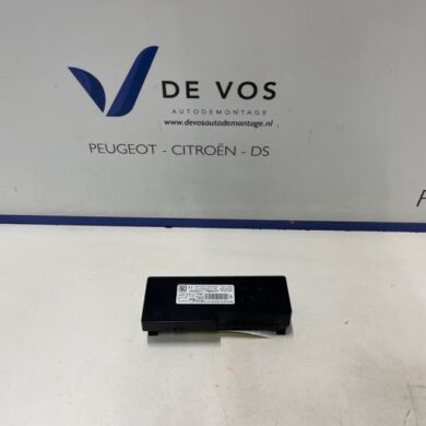 Opel Corsa 1.2 12V 100 Phone interface 2021 9841408080-9847654980-9835307480