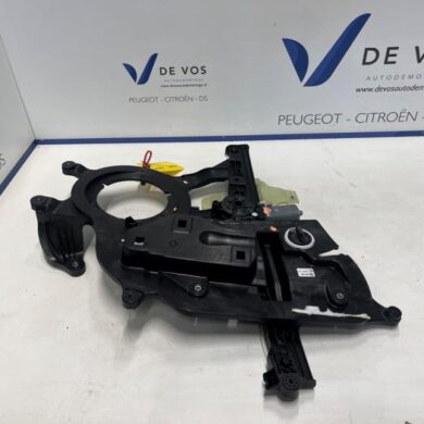 Opel Combo Combo-e Ruitmechaniek 4Deurs links-voor 2025 9840175680