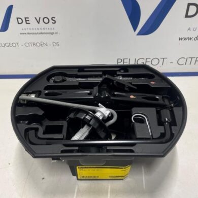 Citroen C3 1.2 12V e-THP PureTech 110 Krik 2017 672599