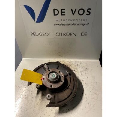 Peugeot 607 2.2 HDiF 16V Fusee links-achter 2007 374887-334041