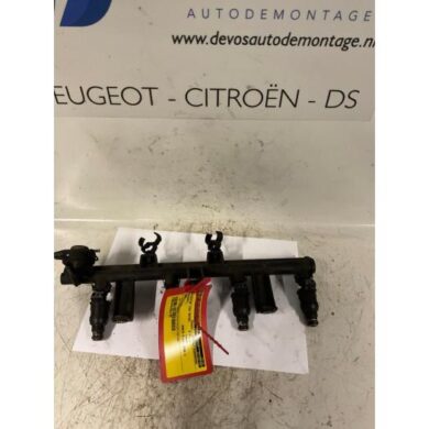 Peugeot 406 1.8 16V Injector (benzine injectie) LFY 2000 1984A2