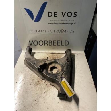 Peugeot 607 2.2 HDi 16V FAP Rear wishbone, left 2004 5175AR