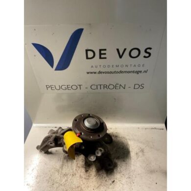 Peugeot 407 2.7 HDi V6 24V Fusee links-achter 2006 517631-374889