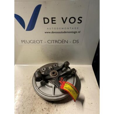 Peugeot 607 2.2 HDi 16V FAP Fusee links-achter 2006 334041