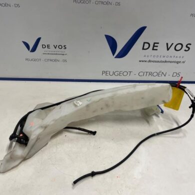 Peugeot 408 1.6 16V HYbrid 225 Ruitensproeiertank voor 2022 9846784780